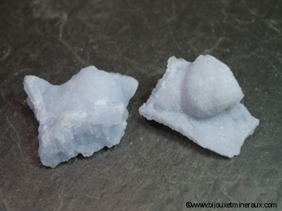 2 Calcédoine brute cristallisée