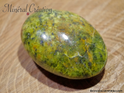 Galet pierre roulée Opale Verte 